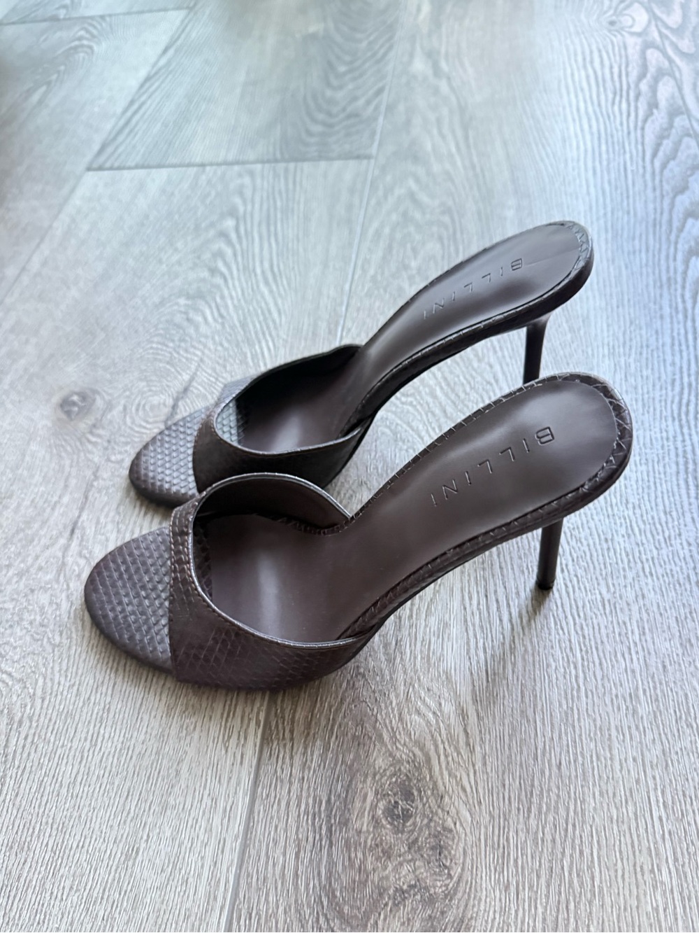billini xalani brown scale slip one open toe mules high heel shoes size 6 NEW